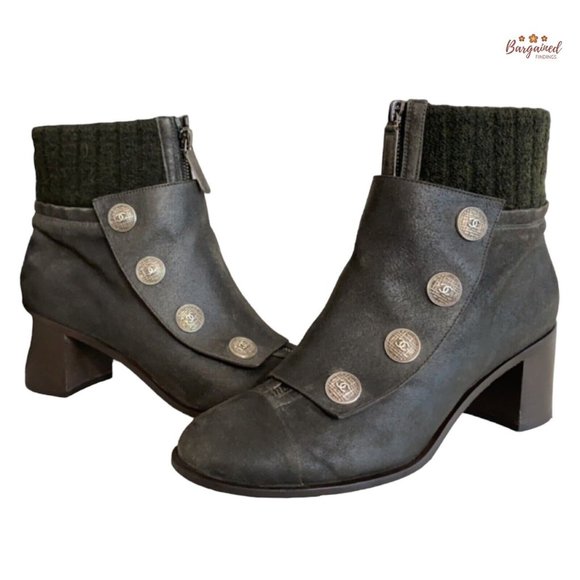 Authentic CHANEL Charcoal Distressed Leather Tweed CC Buttons Ankle Boots 10.5 - Picture 1 of 15